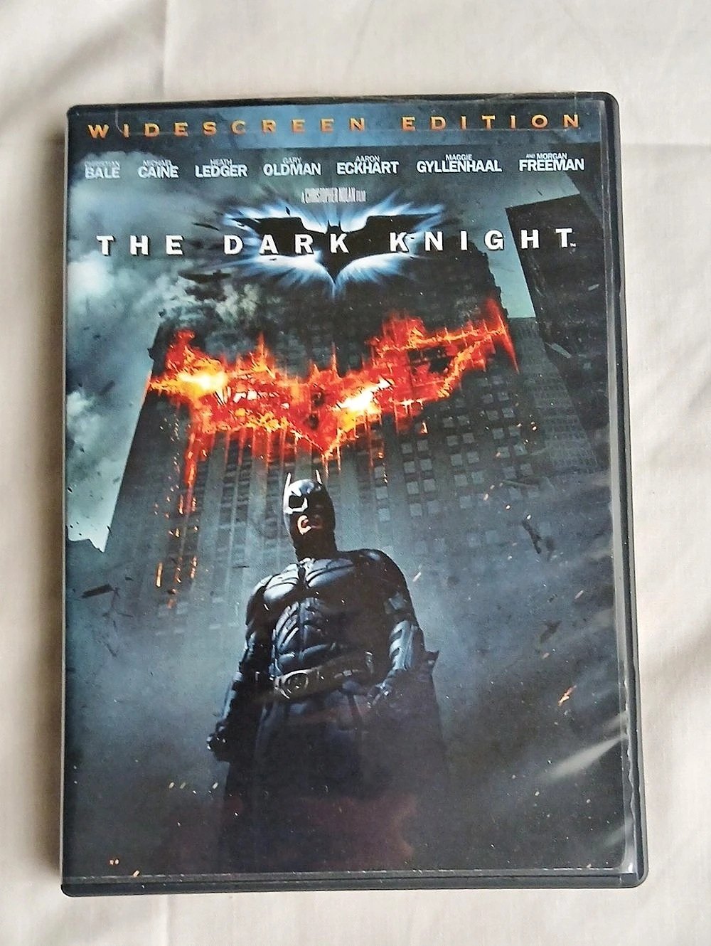Warner Bros. The Dark Knight. DVD Movie Like New
